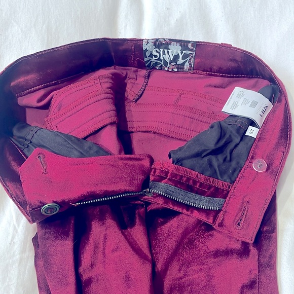 SIWY Los Angeles Red Velvet pants - Picture 7 of 9